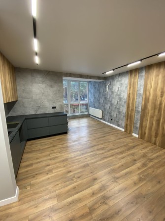 Квартира з новим ремонтом в Ірпені - фото 1