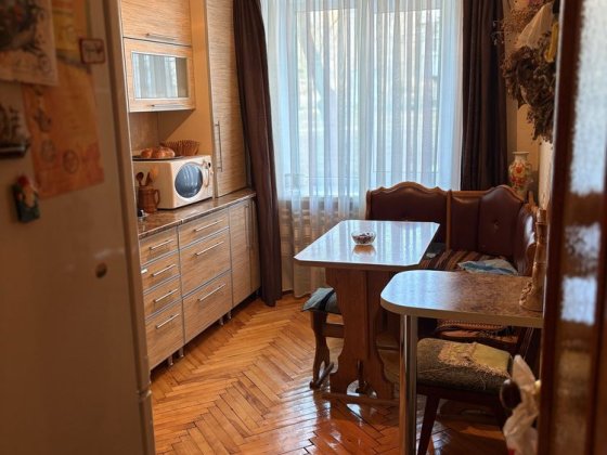 Продаж 3к.квартира, масив Сонячний,вулиця Б.Лепкого Тернополь