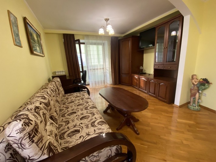 Продаж 2к кв Східний масив поблизу парку Національного відродження - фото 1