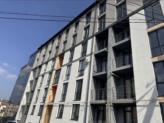 Продається 2 - кімнатна квартира на вул. Петриківська, район Дружба. Тернополь