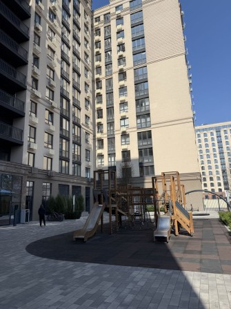 Квартира готова до ремонту! Вид на парк. - фото 1