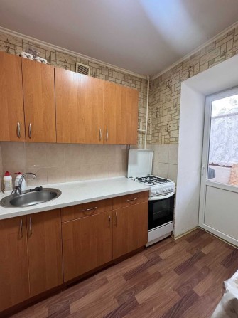 Продам 1 кімнатну на проспекті Перемоги ( колишня Курська) - фото 1