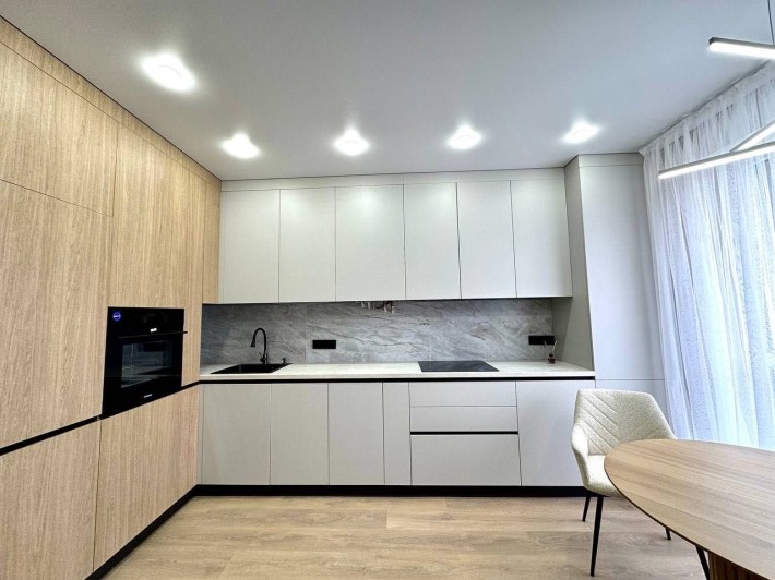 Продаж 1к укомплектованої квартири з хорошим ремонтом на Щасливому! - фото 1