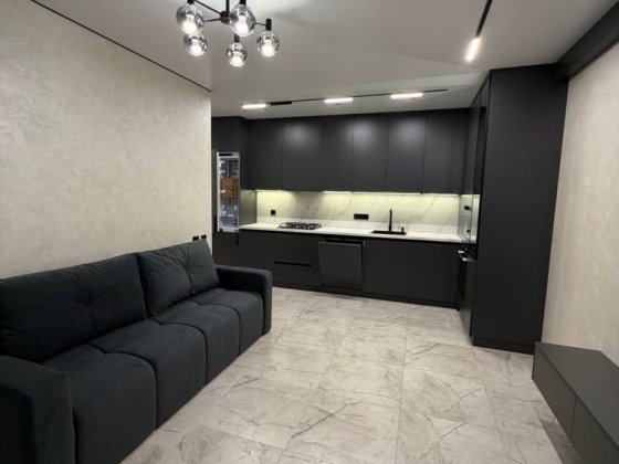 Продаж 2- кімнатної квартири на Щасливому Ровно