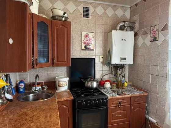 2к! квартира в р-н Мотелю, в цеглі та з КОТЛОМ, в косметичному стані! Полтава