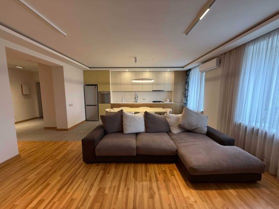 Трикімнатна квартира в НОВОБУДОВІ в самому ЦЕНТРІ міста! Полтава