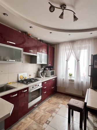 3 кімнатна квартира в. Яреми - фото 1