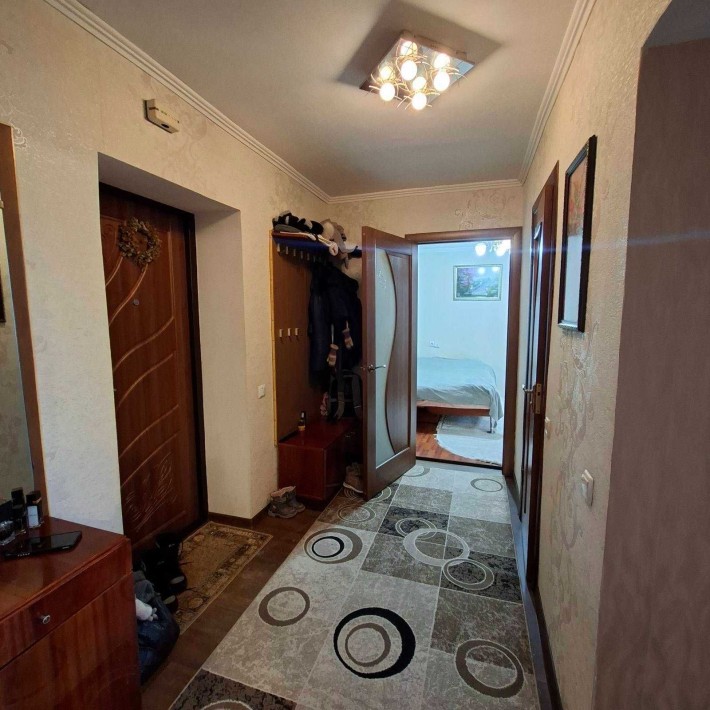 Продаж 2 кімнатної квартири по вулиці Золотогірська! - фото 1