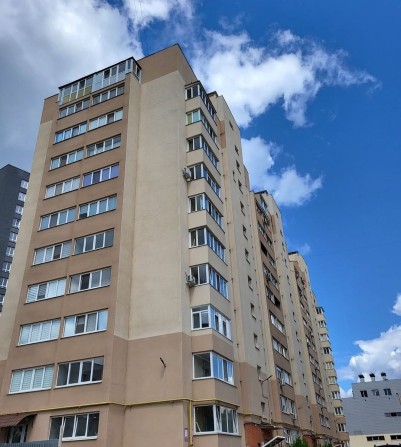 Продам 2-х кімнатну квартиру - фото 1