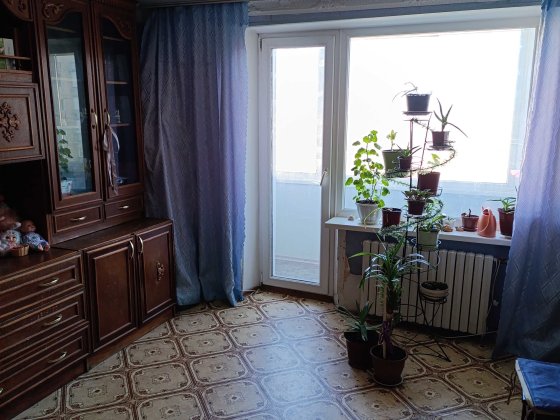 3-кімнатна квартира мкр. 5-й Зарічний, «Бродвей» Кривой Рог