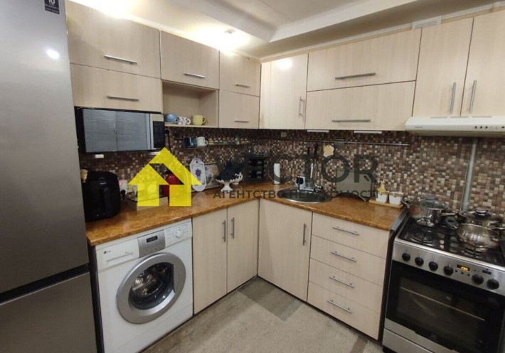 Продаж двокімнатної квартири в центрі міста, 3 поверх! - фото 1