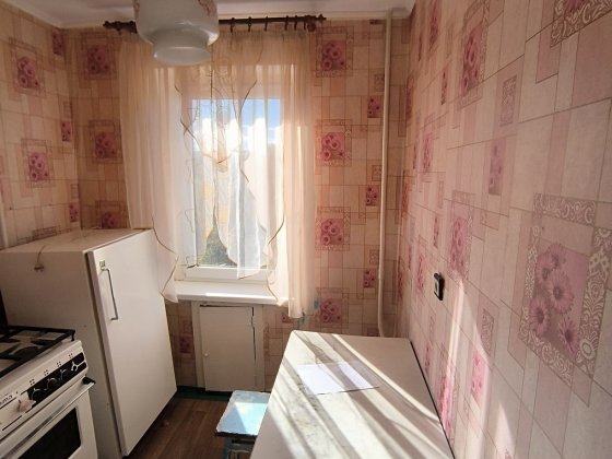 Продам 1к квартиру на Чарівній буд.3 Кривой Рог