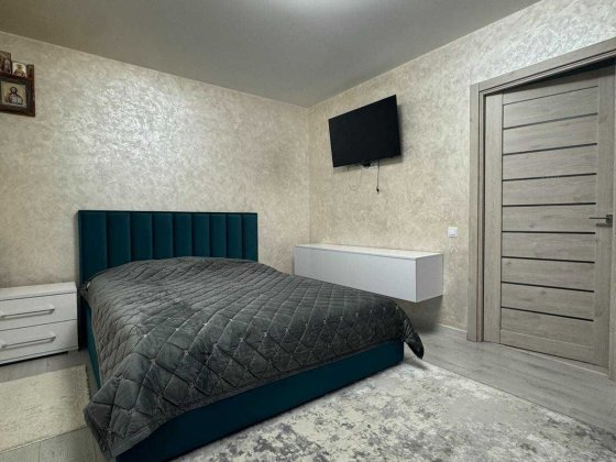 2-кімнатна квартира з ремонтом у цегляному будинку, район Північний! Рівне