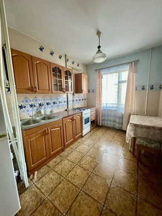 Продаж трикімнатної квартири в районі Чайки - фото 1