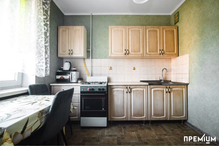 Продається 1 кімнатна квартира по вул. Мельника - фото 1