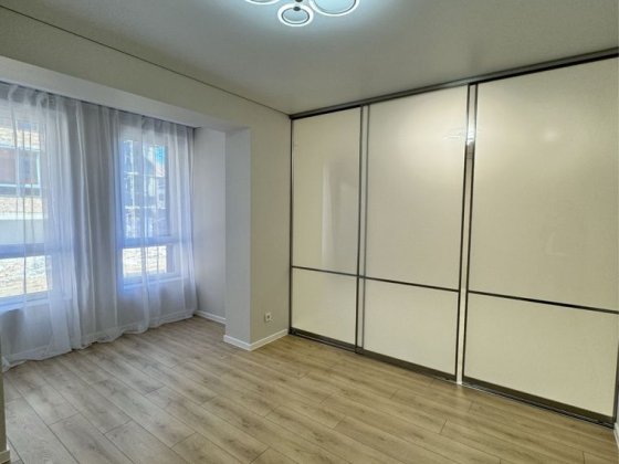 Світла квартира у затишному ЖК Квітковий Ровно