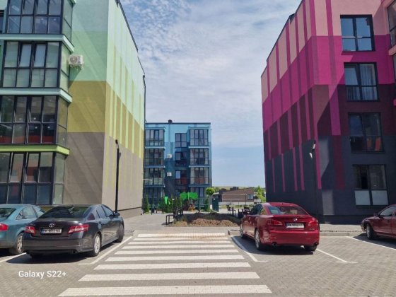 Квартира у комфортному  районі ЖК Квітковий Ровно