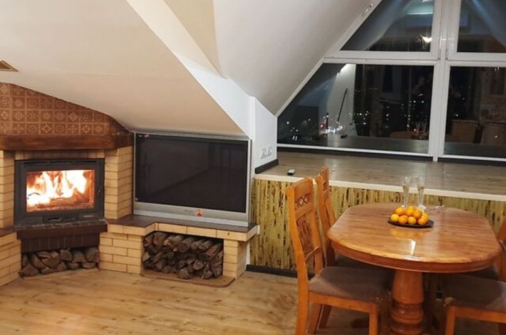 Продаж великої 4 кім з ремонтом вул. Тарнавського - фото 1