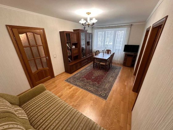 квартира для життя 4 кімнати Рівне