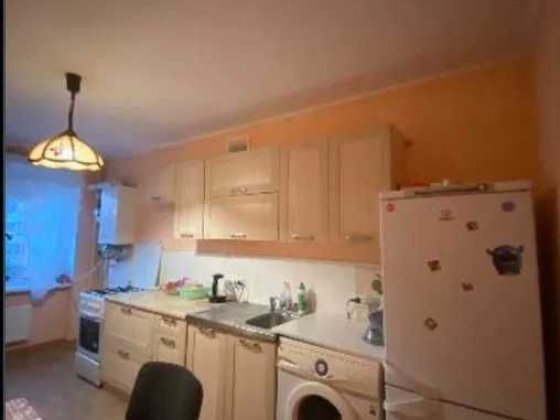 Продам 1к квартиру в новобудові на Подолі 41кв.м., 3/9пов цегла, котел Полтава