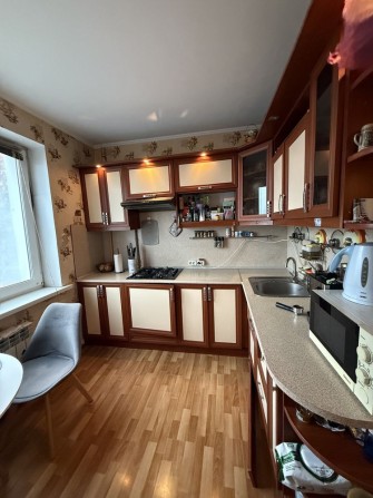 Велика трьохкімнатна квартира без %! Газ! 2% оформлення! Поруч Парк - фото 1