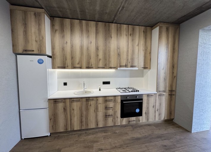 Однокімнатна квартира. Локація топ! - фото 1