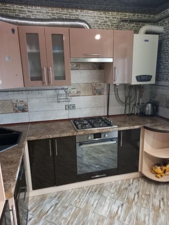 Продаж нерухомості - фото 1