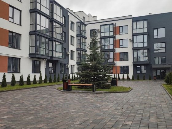 Продам 1-но кімнатну ЖК Status Рівне