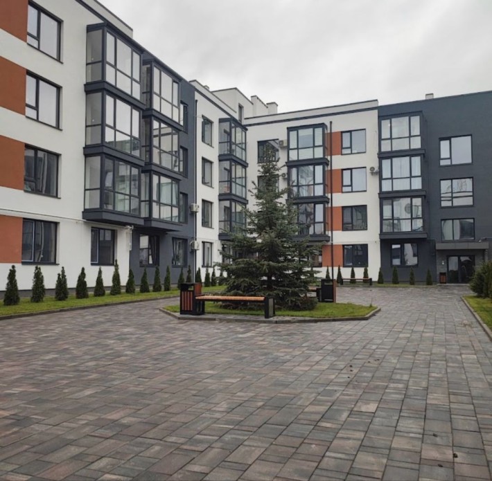 Продам 1-но кімнатну ЖК Status - фото 1