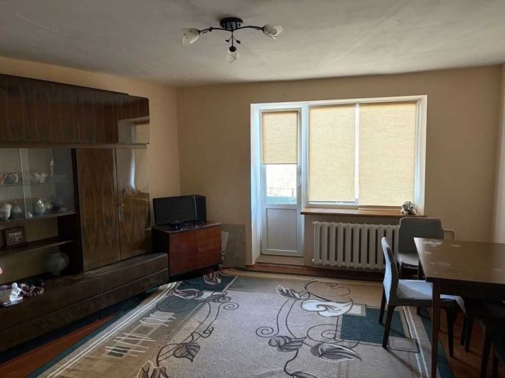 Центр 3-кімнатна - фото 1