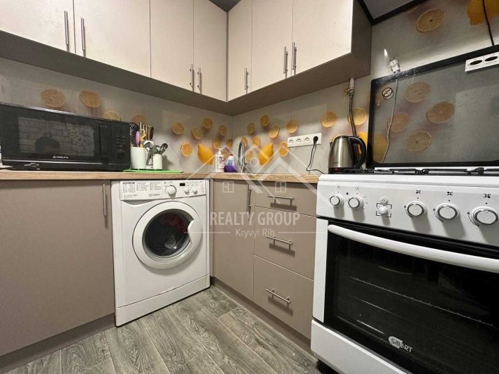 Продаж сучас. 2 к кв з меблями та технікою (44 квартал, еВідновлення) - фото 1