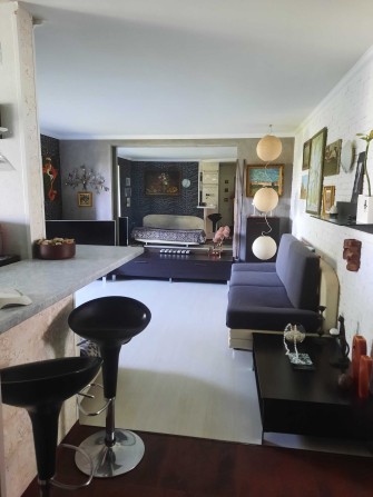 Простора 3-кімнатна квартира з дизайнерським ремонтом! - фото 1