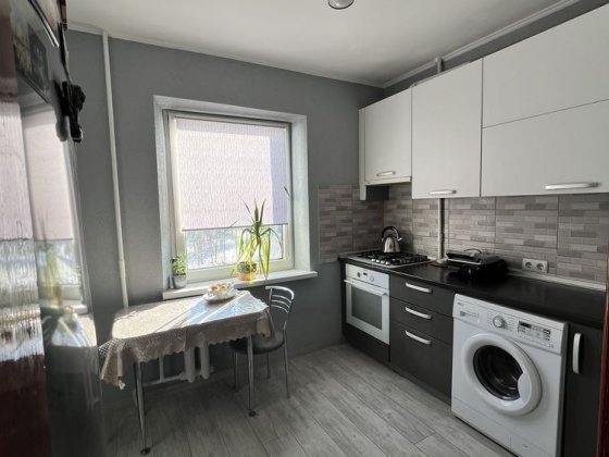 Продам 1К квартиру з меблями та технікою Рівне