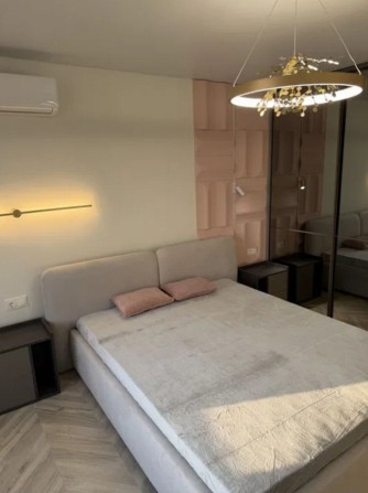 Продаж 1к квартири, 51 кв.м, вул. О.Довженка - фото 1