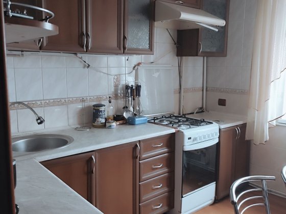 Продається 3х кім.  Автономка   5 Зарічний Кривий Ріг