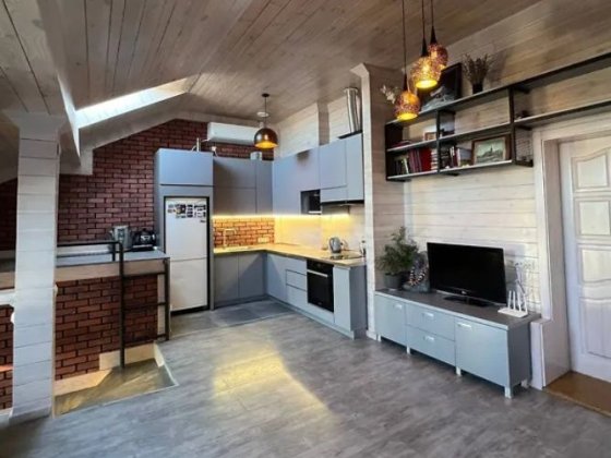 3 кімнатна р-н Автовокзал з ремонтом автономна ₴ Ровно