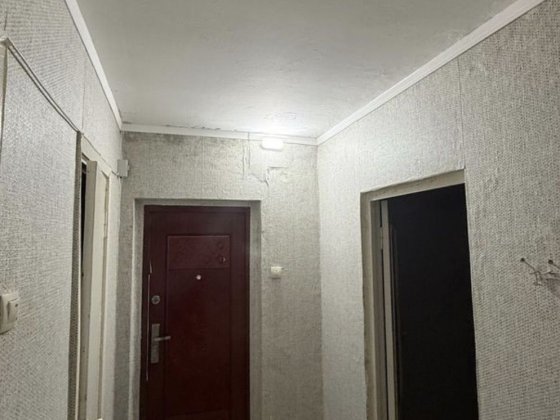 Продам 1 кімнатну квартиру по Мельника Ровно