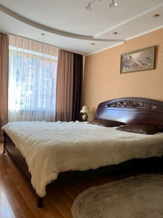 Укомплектована двокімнатна квартира - фото 1