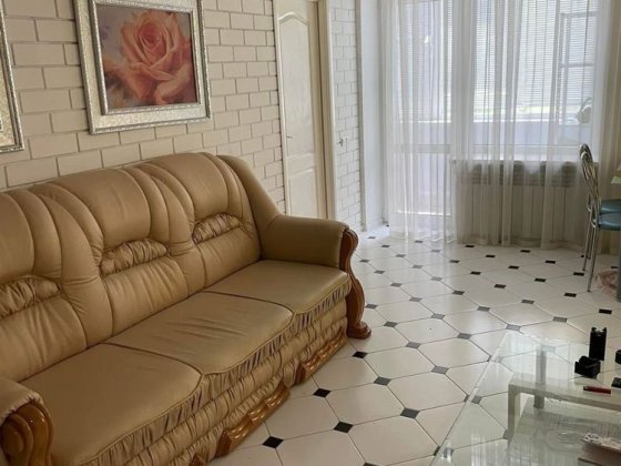 Продам 2-комн.кв,  Центр, 2 этаж Херсон