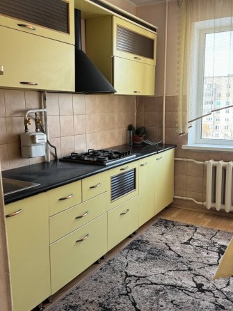 Продаю 3 кімнатну квартиру за 62000$ на 15 Квітня  можна по Євідновлен - фото 1