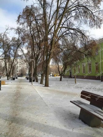 Квартира в центрі, район школи № 5 - фото 1