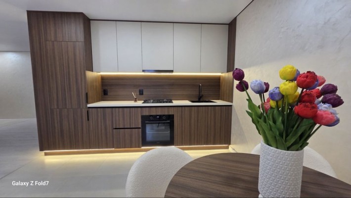 Продається 3 кімнатна квартира по вул. Сахарова - фото 1