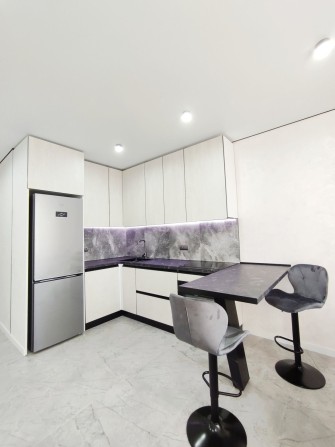 1-кімнатна квартира під ключ, в новобудові - 64700 Дол США - фото 1