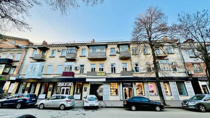 Продам сталінку в Центрі біля ЦУМу - фото 1