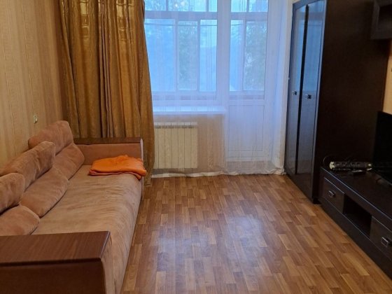 2-кімнатна 2/5 поверх, з ремонтом, меблі і техніка! єВідновлення+ Суми