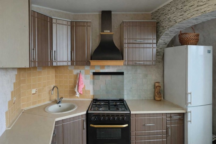 Продам 2х ком.кв.61 м.кв.в кирпичном доме по ул.Кольцова. - фото 1