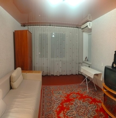 Продам 1ком.квартиру на жилпаселке - фото 1