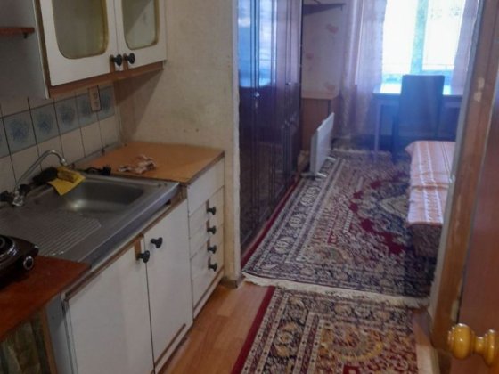 Продам малогабаритну квартиру . Полтава