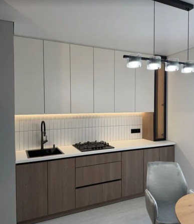 Продаж 1к квартири 51 кв. м на вул. Довженка Олександра - фото 1