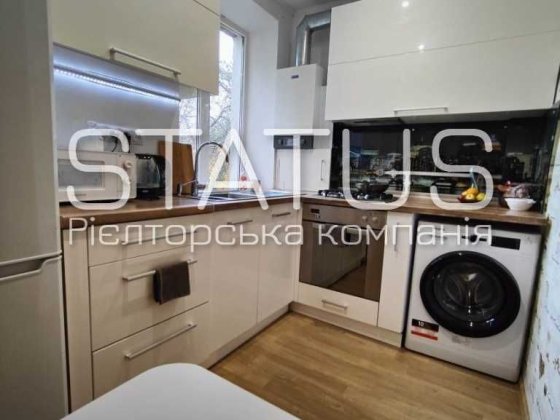 Центр, продаж 2 квартири з ремонтом! Полтава